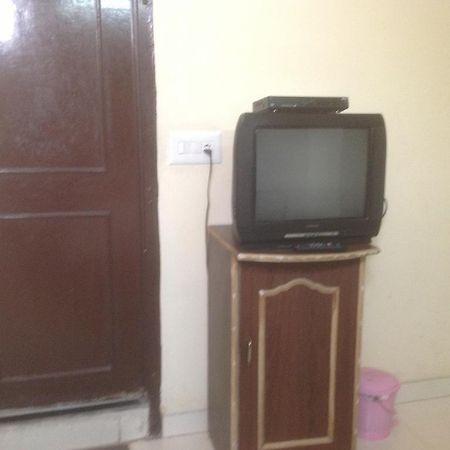 Hotel Kamal Kunj Джайпур Екстериор снимка